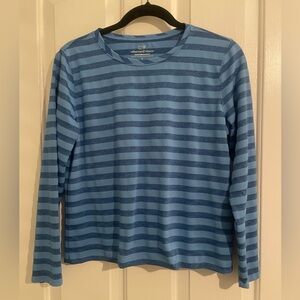 Vineyard Vine Small shirt NWOT